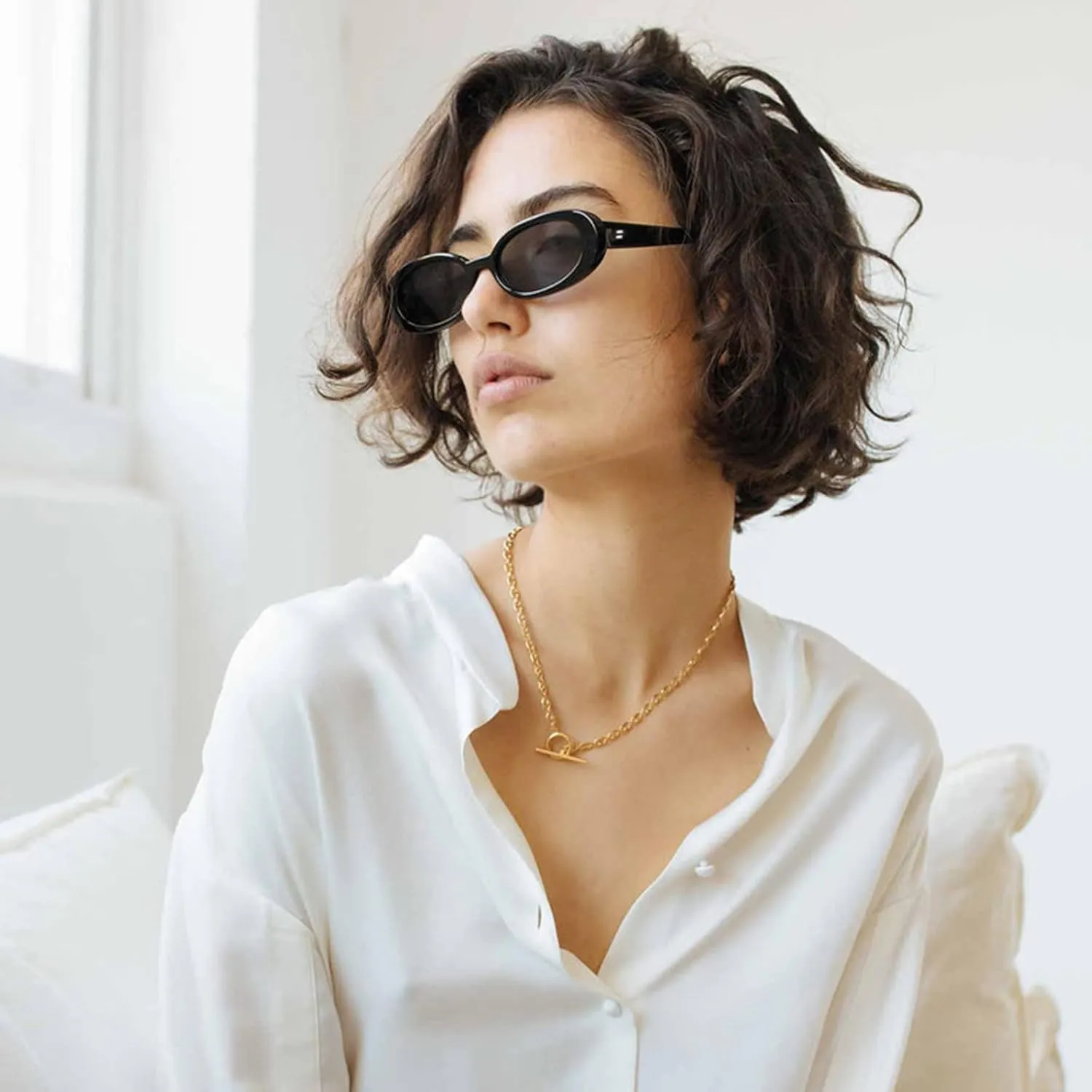 AIEYEZO Retro Oval Sunglasses for Women Fashion Small Oval Frame Sun Glasses 90s Vintage Style Shades