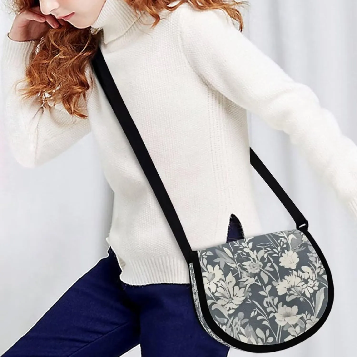 Dahlia Flower Women Cross Body Bag, Winter Forest Casual Shoulder Bag, Gothic Rose Satchel Messenger Bags with Strap