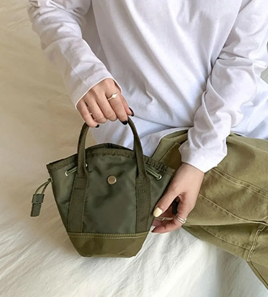 Drawstring Bucket Bag Women 2025 Spring Trendy Nylon Crossbody Bags Mini Purse Satchel Handbags Removeable Strap