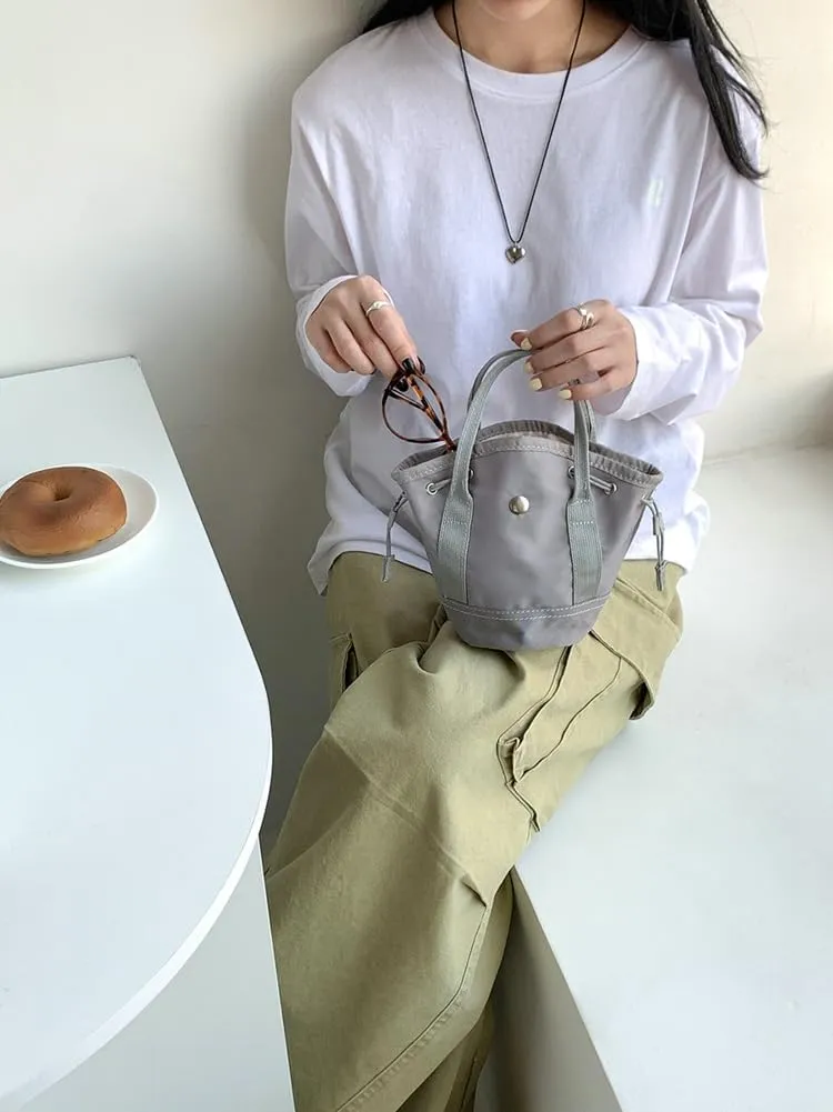 Drawstring Bucket Bag Women 2025 Spring Trendy Nylon Crossbody Bags Mini Purse Satchel Handbags Removeable Strap