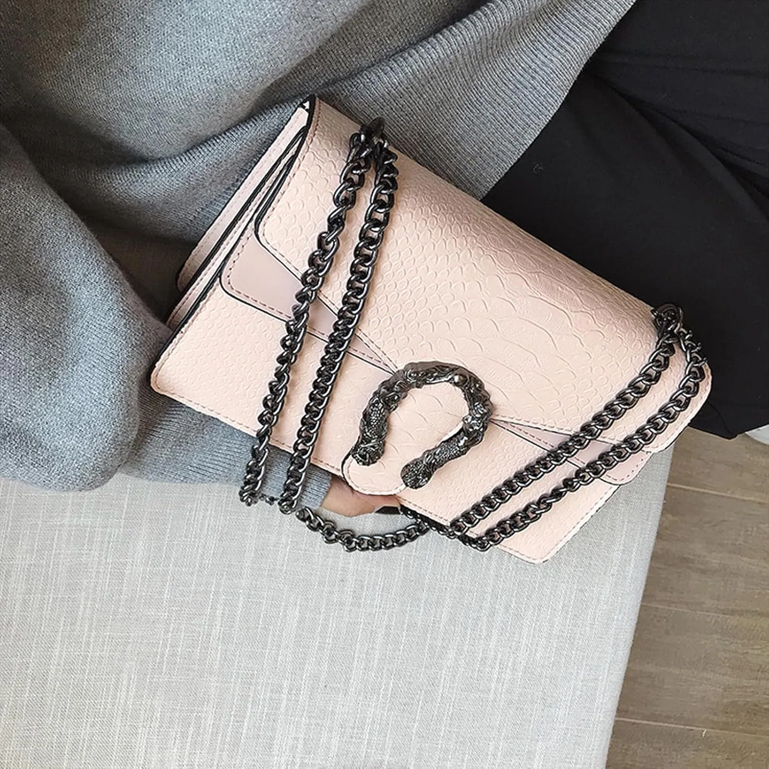 Evening Bags and Clutches for women,Chain Fashion Crossbody Bags Satchel Handbags,Cute Vegan Purses and Shoulder Bag