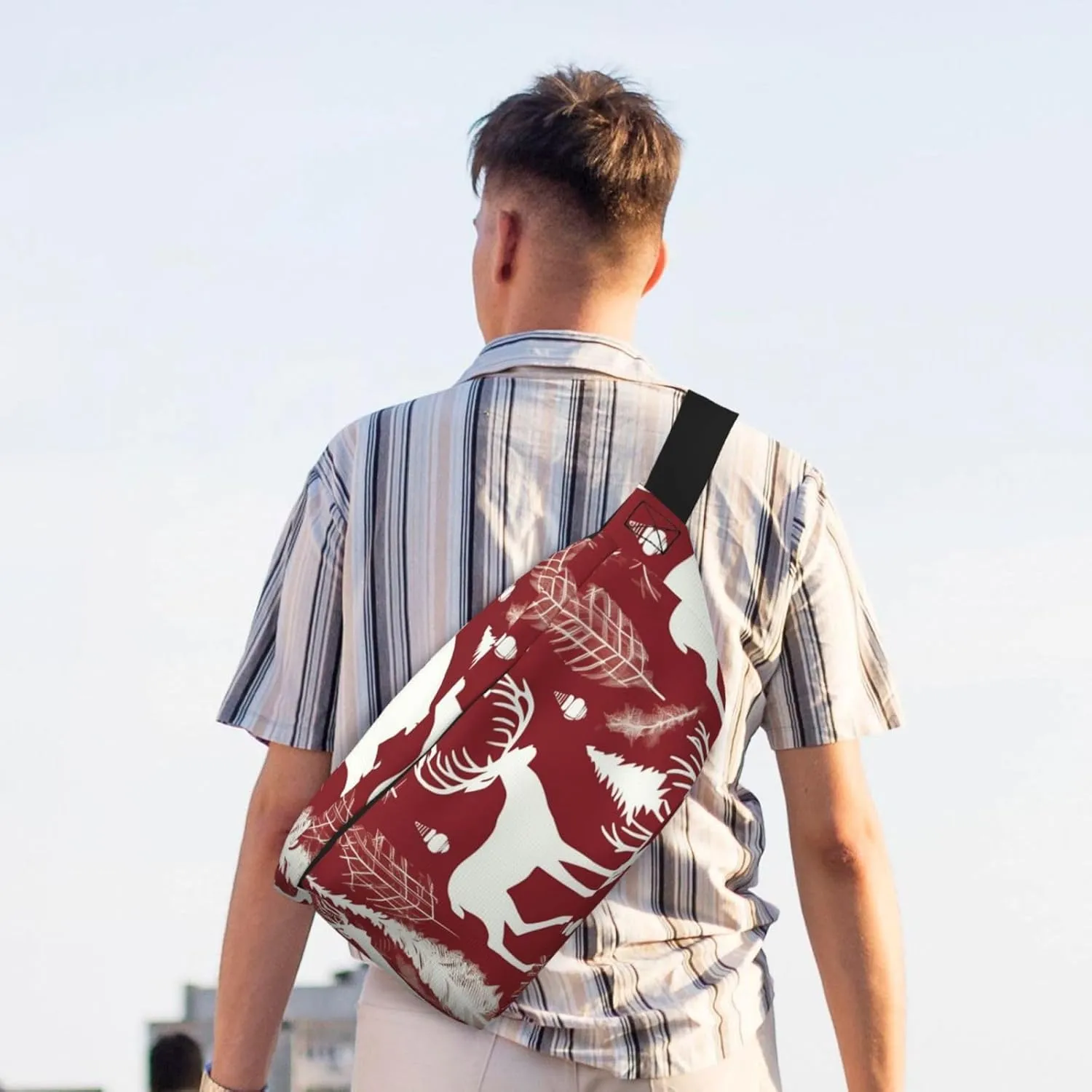 Fanny Pack for Men Women Christmas Deer Belt Bag with Adjustable Strap Fashion Waist Bag Waist Pack for Travel