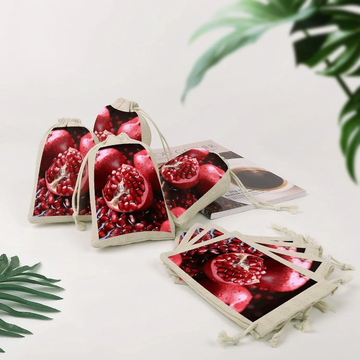 FJWKLRBV Pomegranate Fruit Small Burlap Bags 8 PCS Burlap Gift Bags with Drawstring Storage Bag Jewelry Pouch