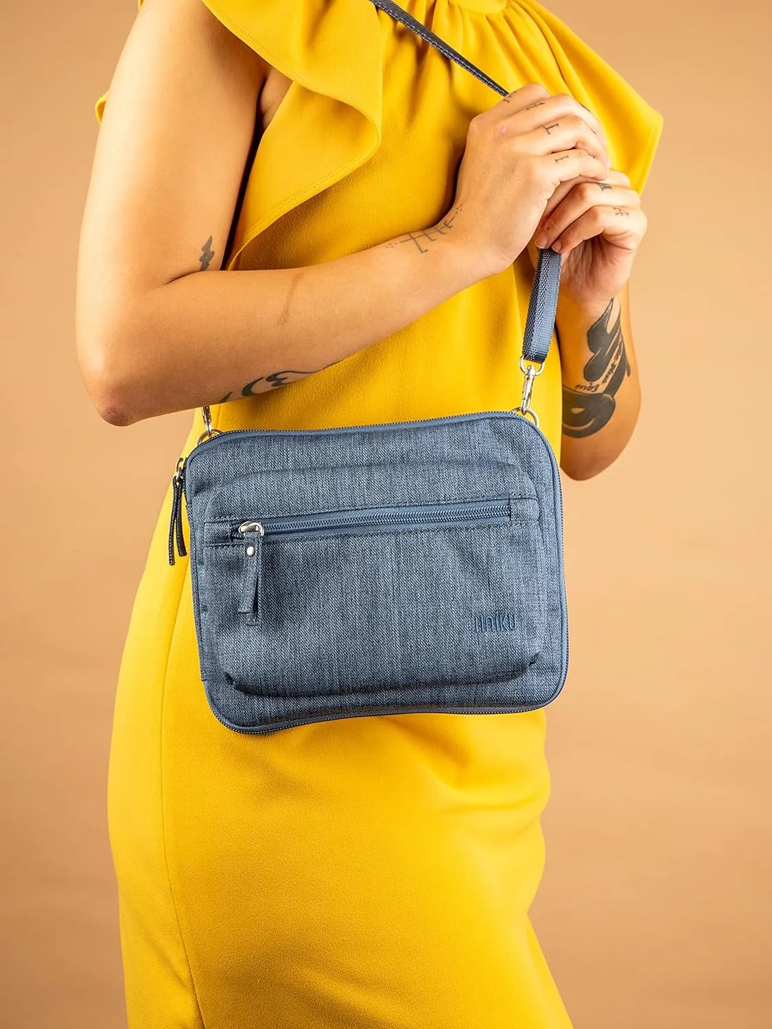HAIKU Aspire Folio Crossbody Convertible Organizer Bag