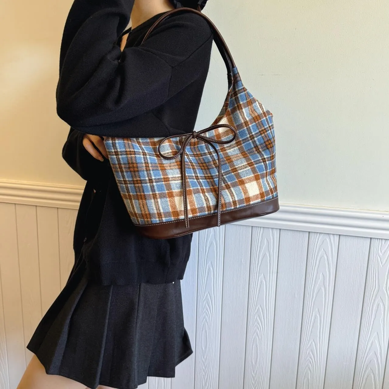 Large Woolen Plaid Shoulder Bag Women Tote Handbags Stylish Bow Top Handle Purse