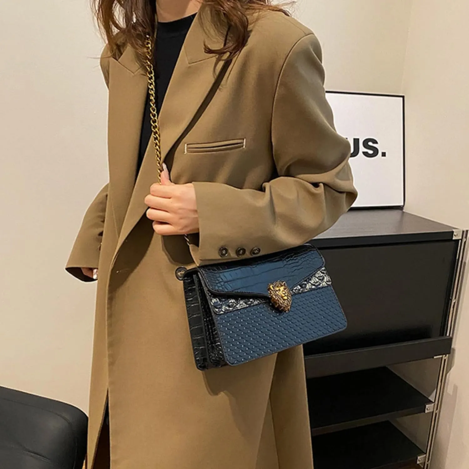 Leather Shoulder Bag Chain Purse for Women, Underarm Lion Head Badge Crossbody Handbag Ladies Fashion Square Clutch
