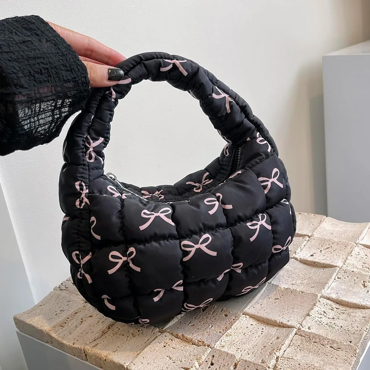 Lmbabter Bow Tote Bag for Women Small Quilted Handbag Purse Lightweight Puffer Hobo Bag Pouch Stylish Carryall Daypack