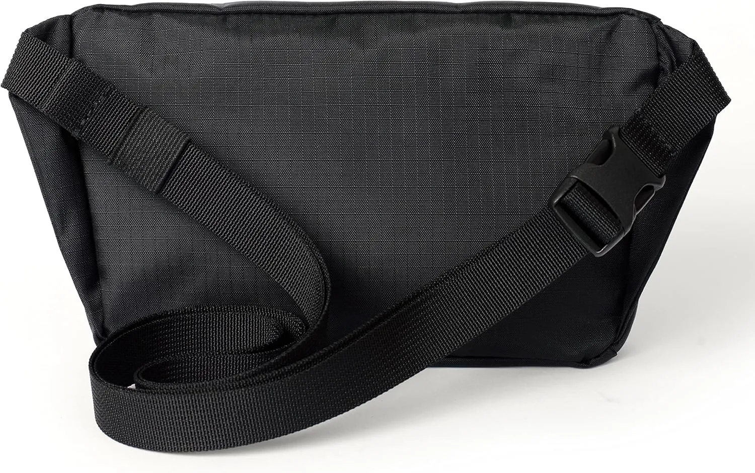 Moment Fanny Sling 1L – Classic Water-Resistant Travel Sling, Crossbody Bag for Essentials, Phone, Wallet & Everyday Carry (Black Ripstop)