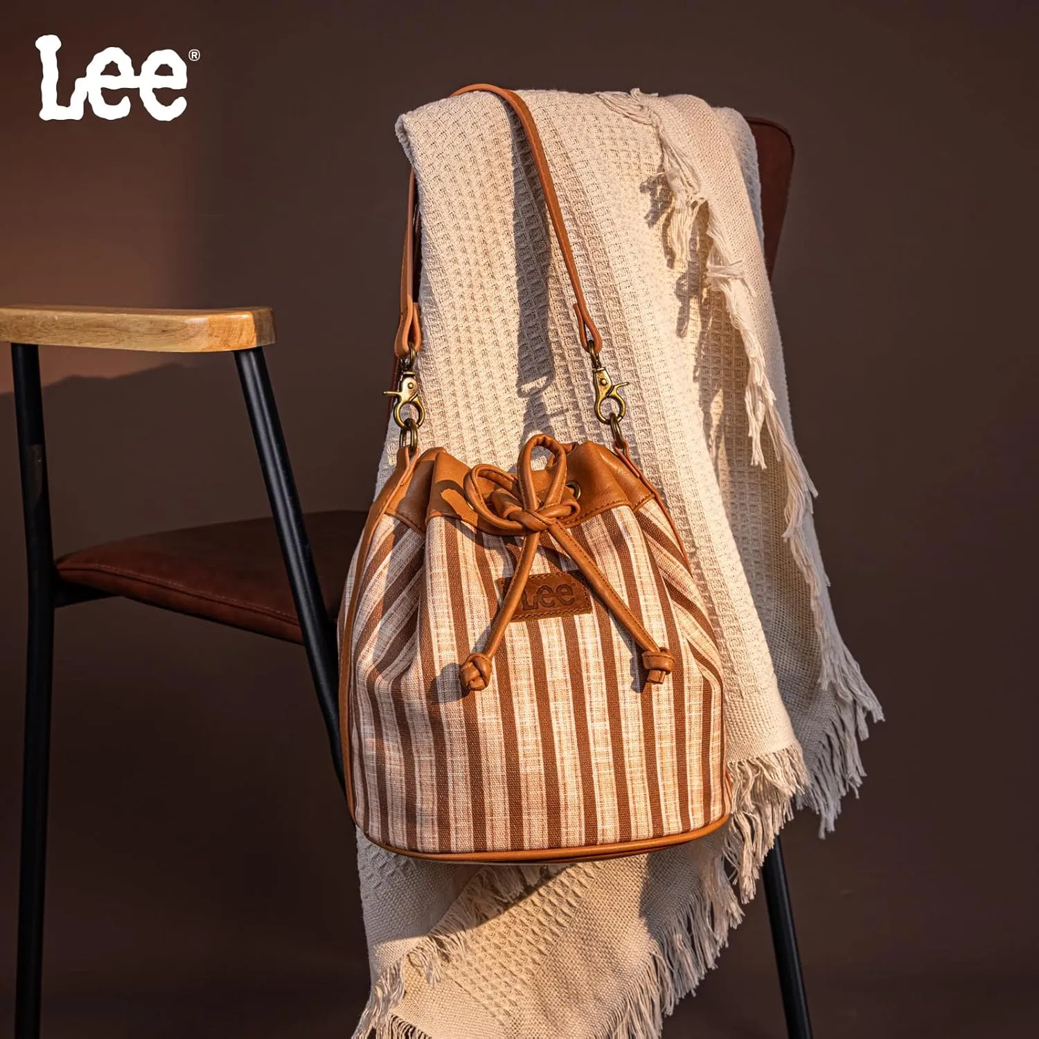 Montana West X Lee Bucket Bag for Women Drawstring Hobo Crossbody Bag with Detachable Straps