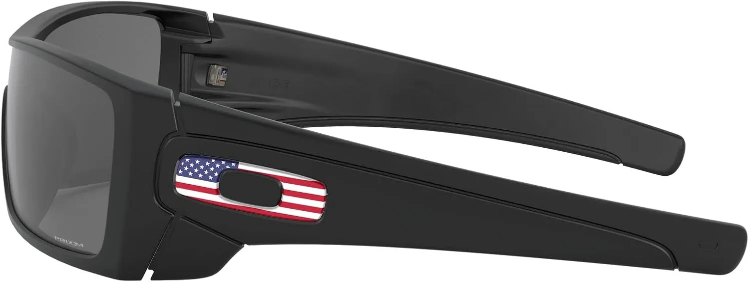 Oakley Men's OO9101 Batwolf Rectangular Sunglasses