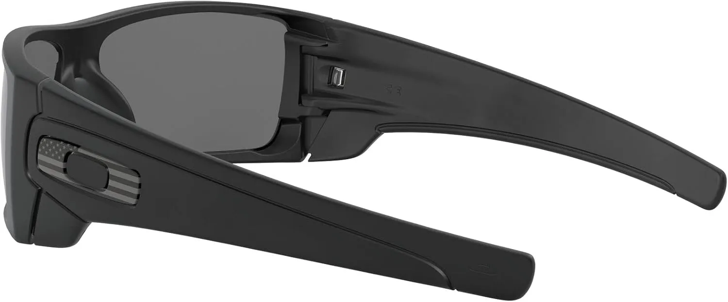 Oakley Men's OO9101 Batwolf Rectangular Sunglasses