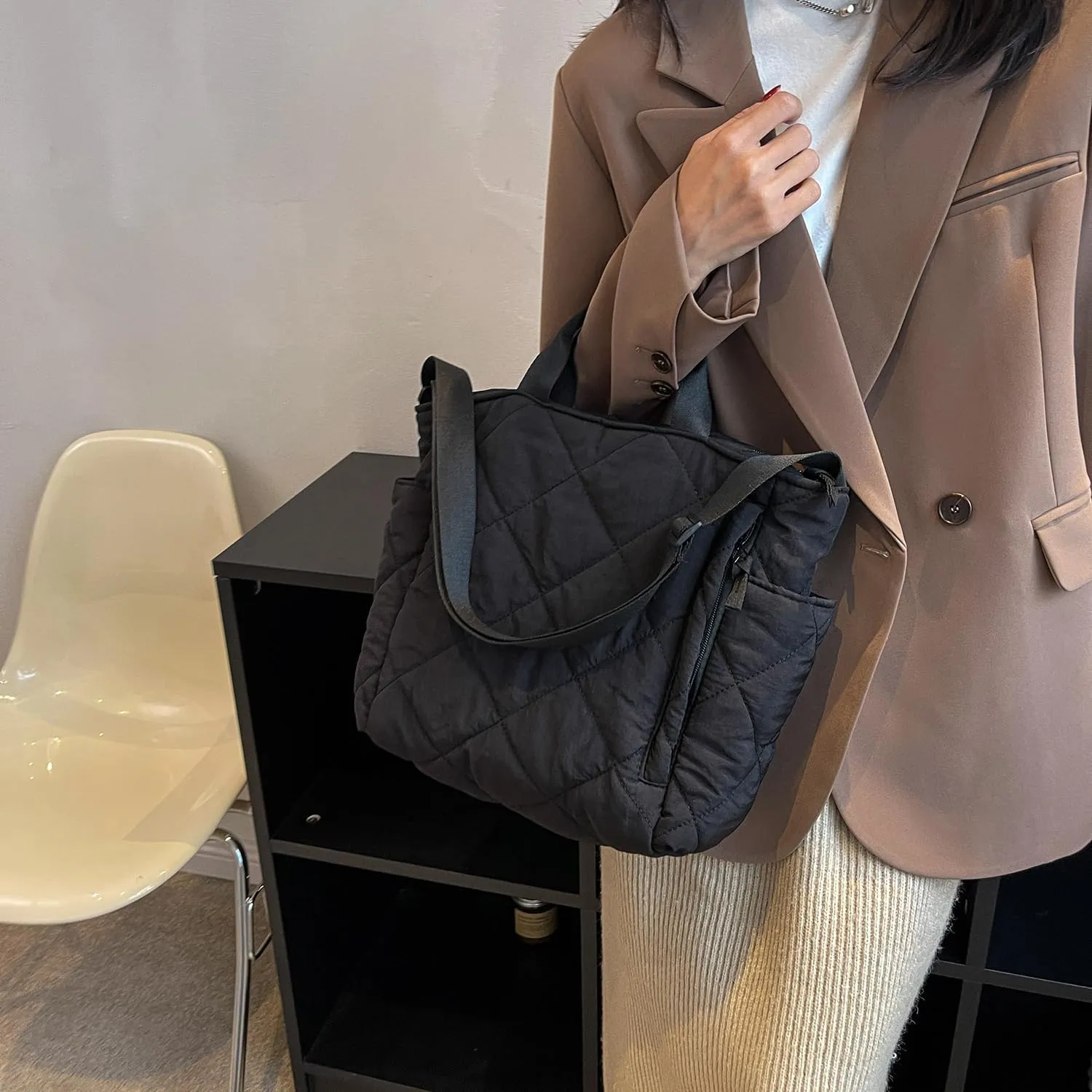 Puffer Quilted Tote Bag for Women Puffy Padded Crossbody Purse Soft Lightweight Shoulder Bag with Zipper