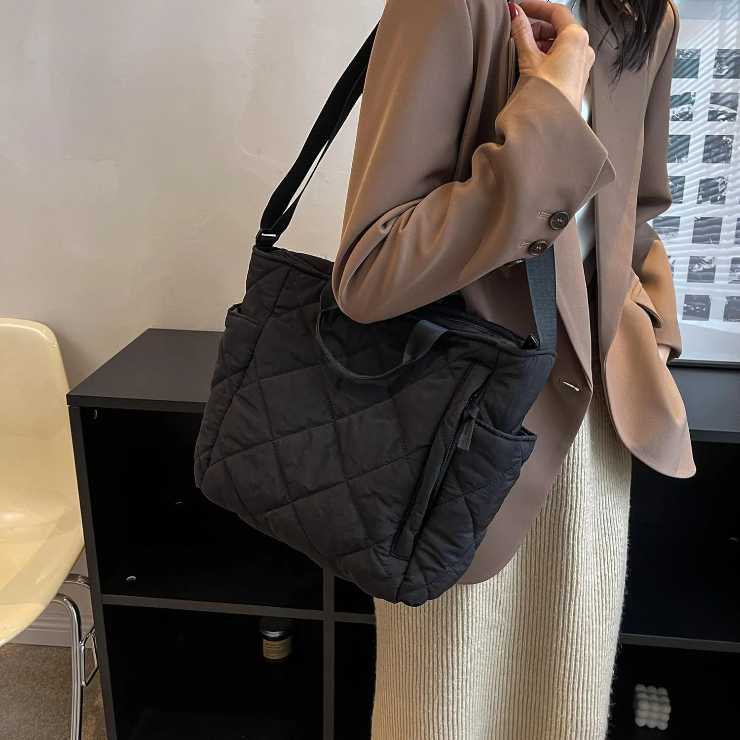 Puffer Quilted Tote Bag for Women Puffy Padded Crossbody Purse Soft Lightweight Shoulder Bag with Zipper