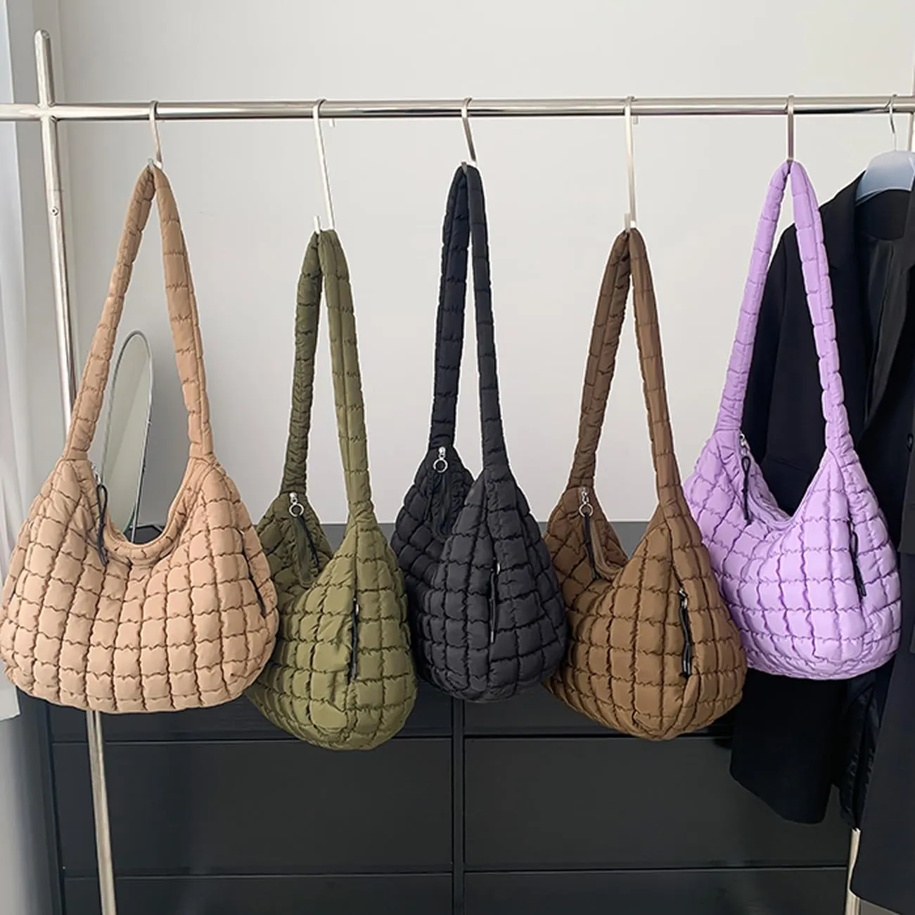 Puffer Tote Bag Quilted Tote Bag for Women Hobo Handbags Puff Purse Quilted Carryall Bag Soft Puffy Crossbody Bag