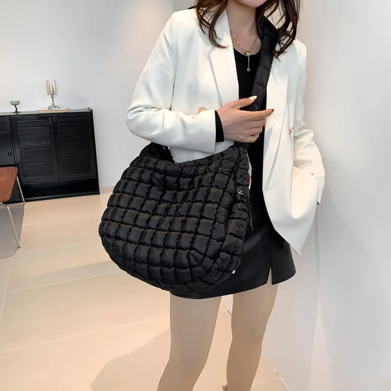 Puffer Tote Bag Quilted Tote Bag for Women Hobo Handbags Puff Purse Quilted Carryall Bag Soft Puffy Crossbody Bag