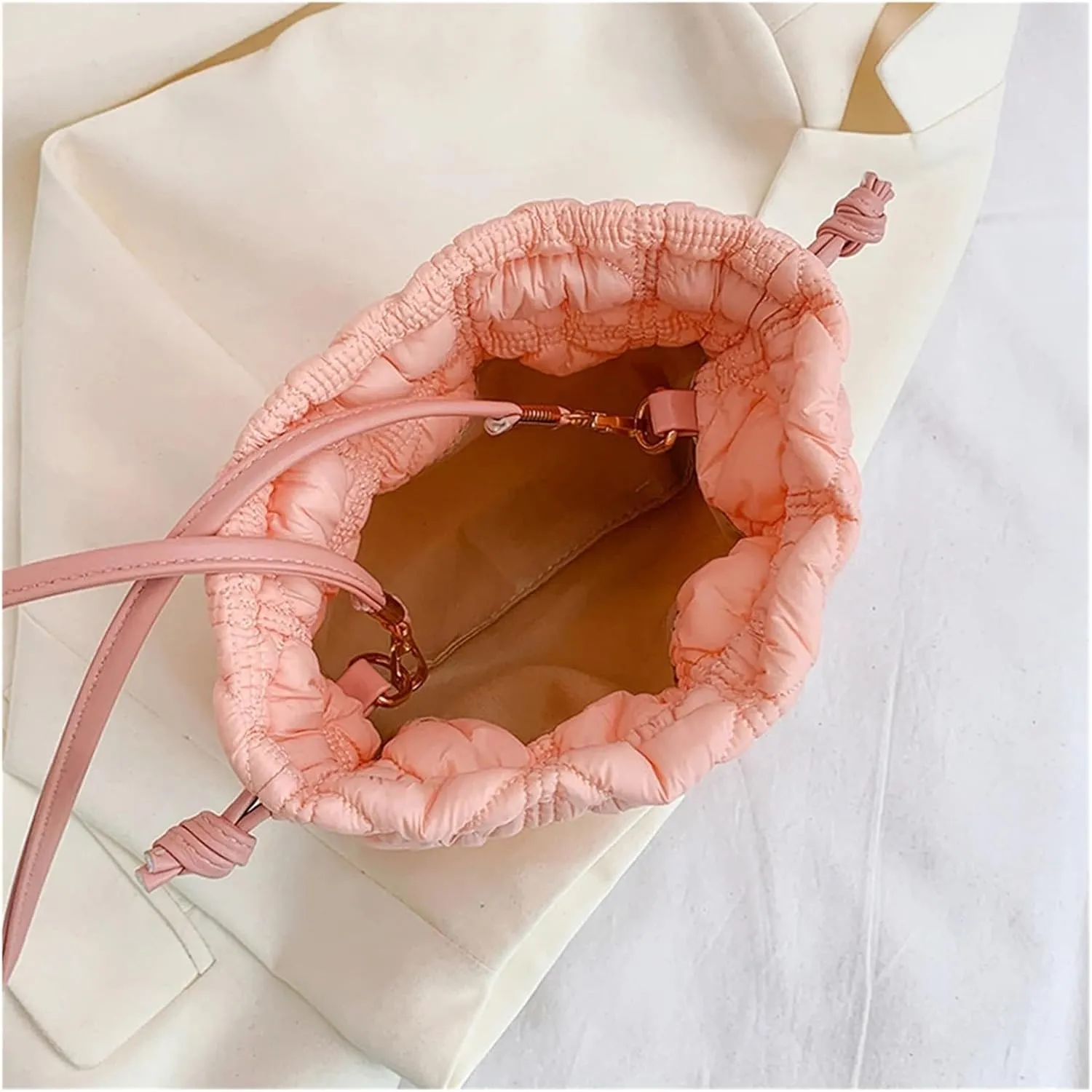 Puffer Tote Bag Women Puffer Bucket Bag Detachable Strap Drawstring Shoulder Bags Solid Color Quilted Crossbody Bag(Green)