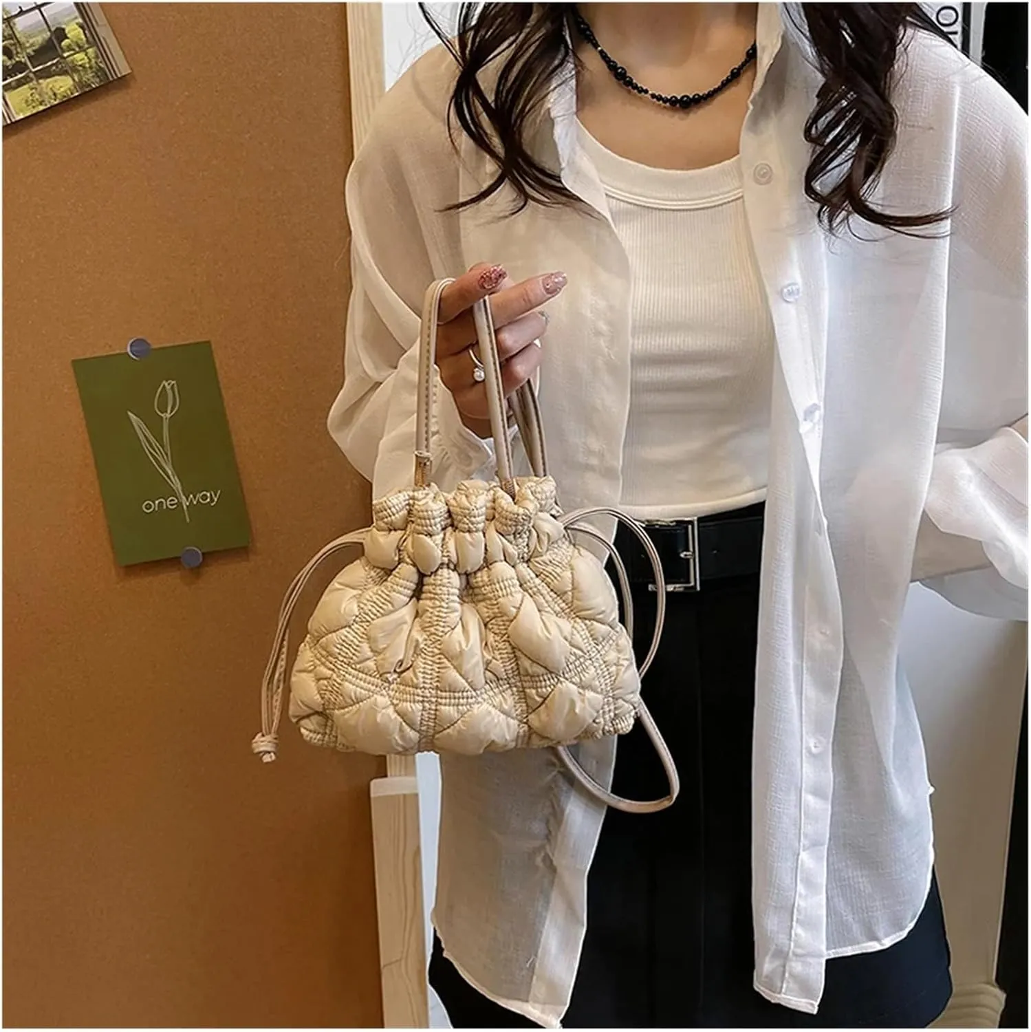 Puffer Tote Bag Women Puffer Bucket Bag Detachable Strap Drawstring Shoulder Bags Solid Color Quilted Crossbody Bag(Green)