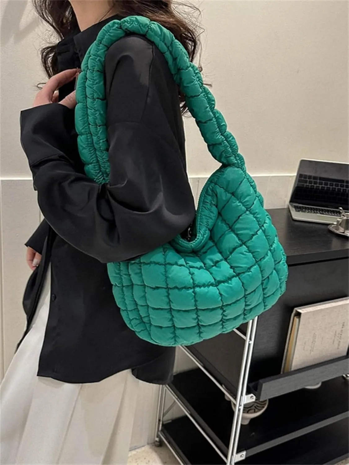 Puffer Tote Bag Women Quilted Shoulder Bags Puffy Bubble Pleated Purse Nylon Padding Cloud Crossbody Bag 2025