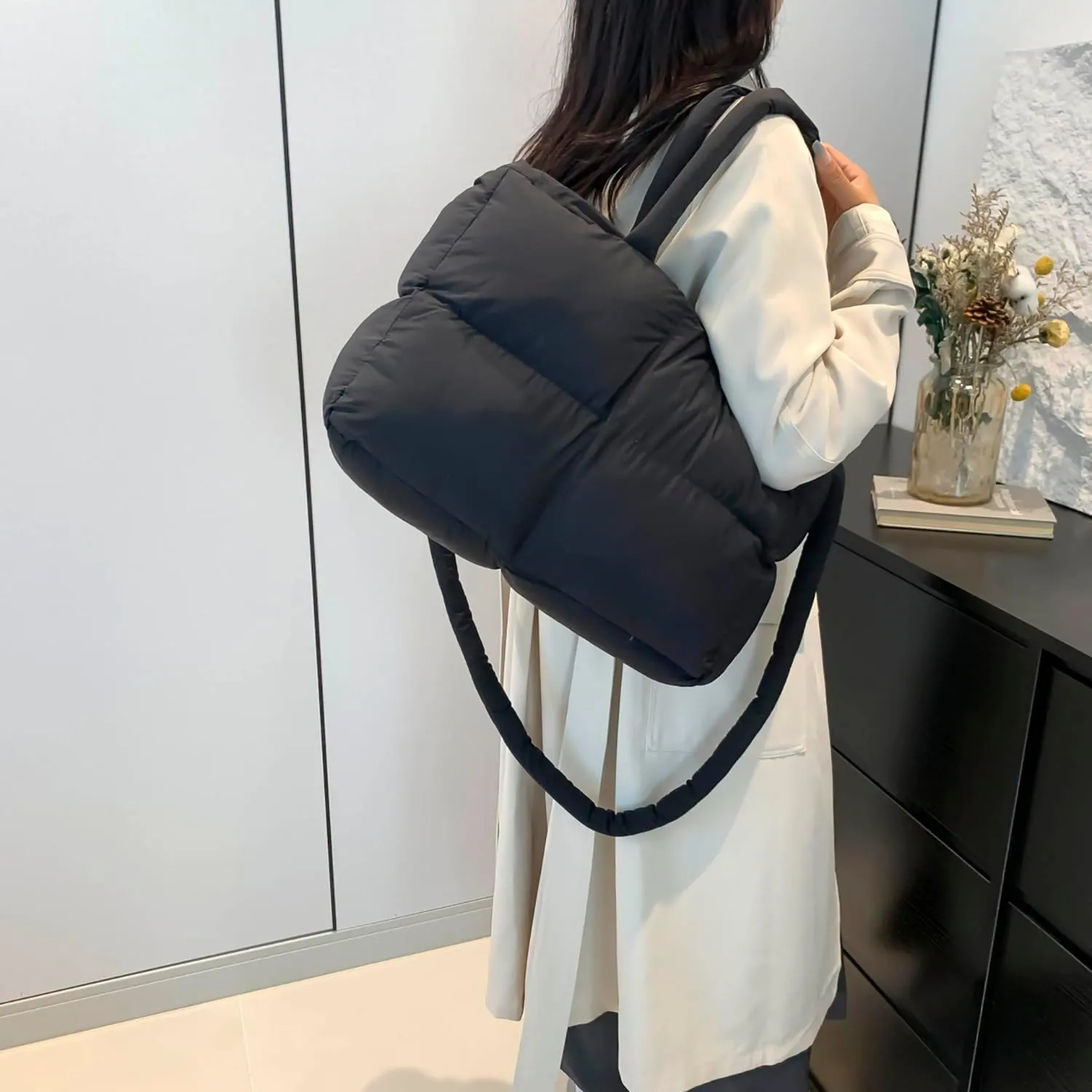 Quilted Puffer Tote Bag for Women Soft Puffy Hobo Crossbody Handbags Purse Lightweight Shoulder Bag
