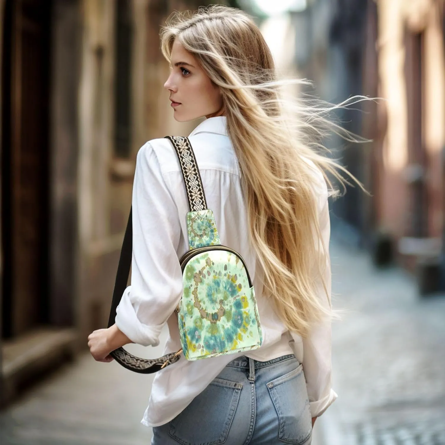Small Sling Bag for Women Crossbody Green Spiral Abstract Fashion Leather Crossbody Bag for Women Tie Dye Trendy Crossbody Purse Fanny Pack with Adjustable Guitar Strap Outfit