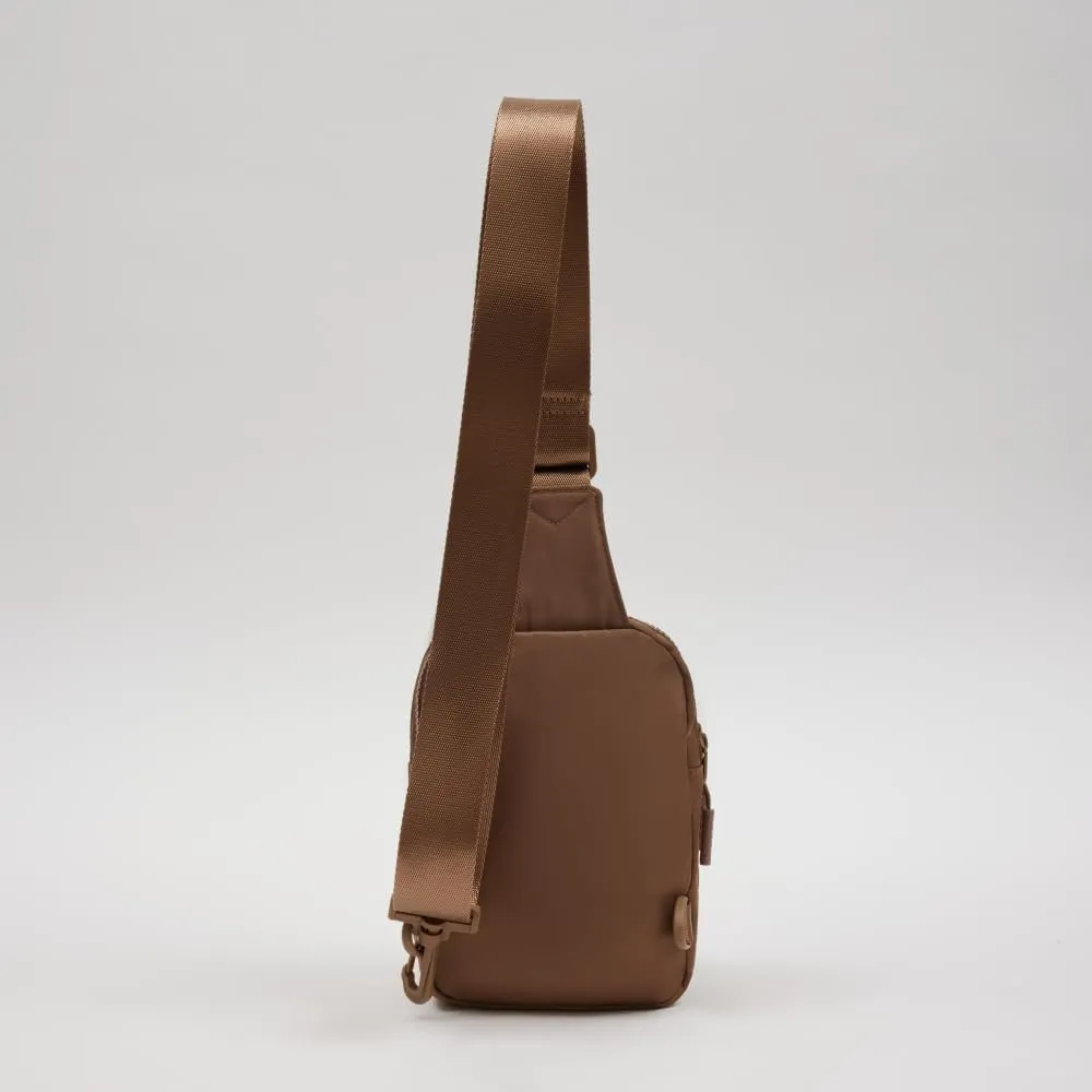 VAKAER Small Crossbody Bag Purse Women‘s Sling Bag Daypack Backpack with Convertible Adjustable Strap for Travel Hiking (Caramel)