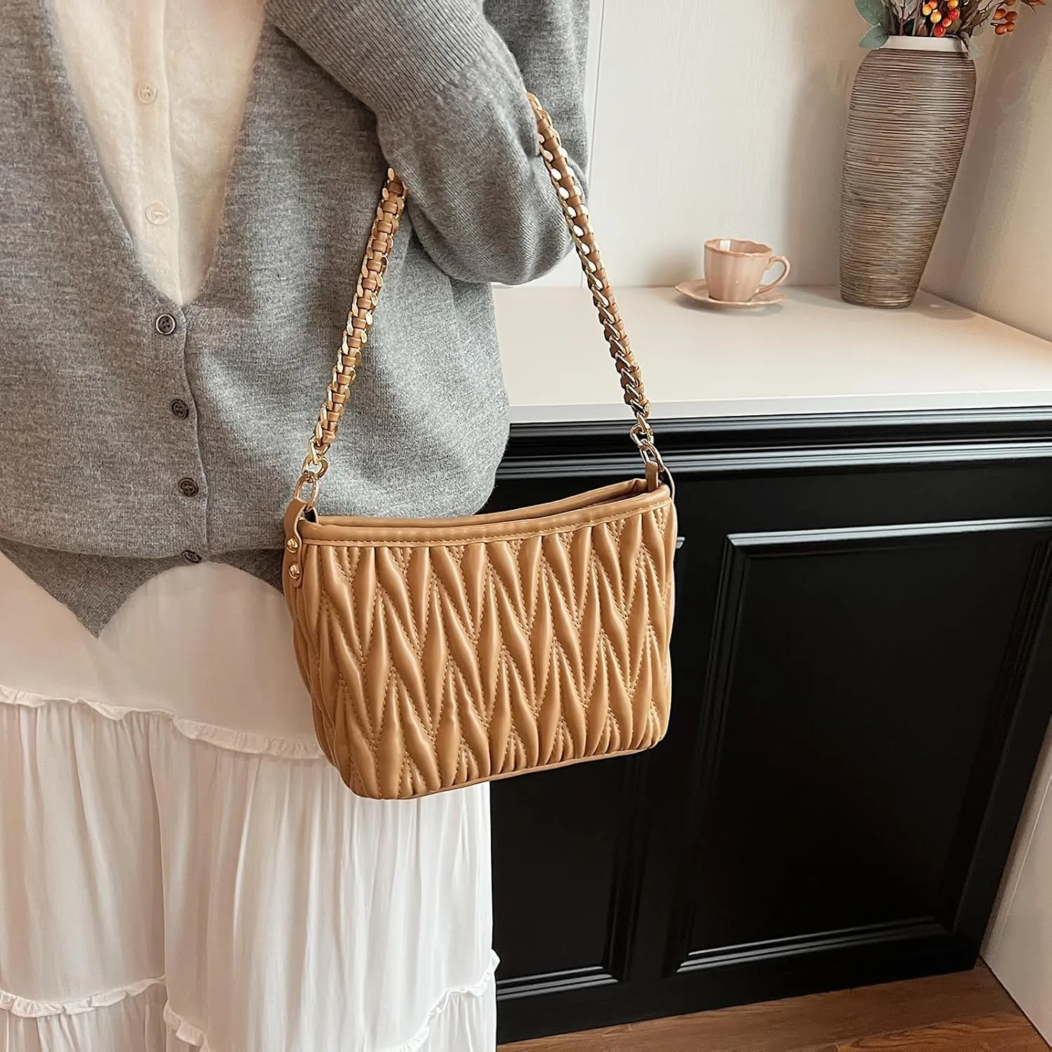 Women Hobo Handbag Quilted Crossbody Bags for Women Puffer Purse Clutch Purses Trendy Purses