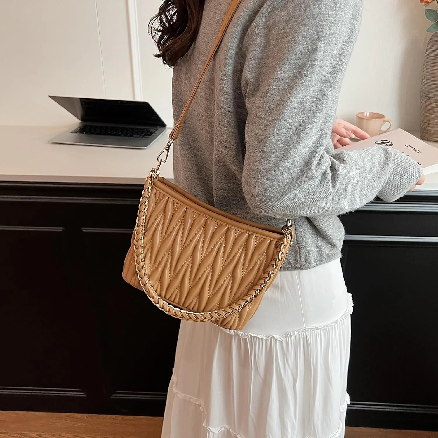 Women Hobo Handbag Quilted Crossbody Bags for Women Puffer Purse Clutch Purses Trendy Purses
