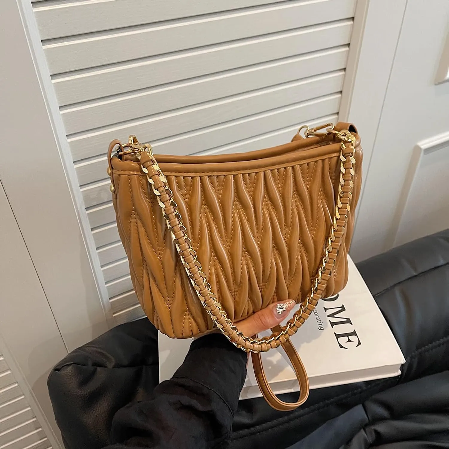 Women Hobo Handbag Quilted Crossbody Bags for Women Puffer Purse Clutch Purses Trendy Purses