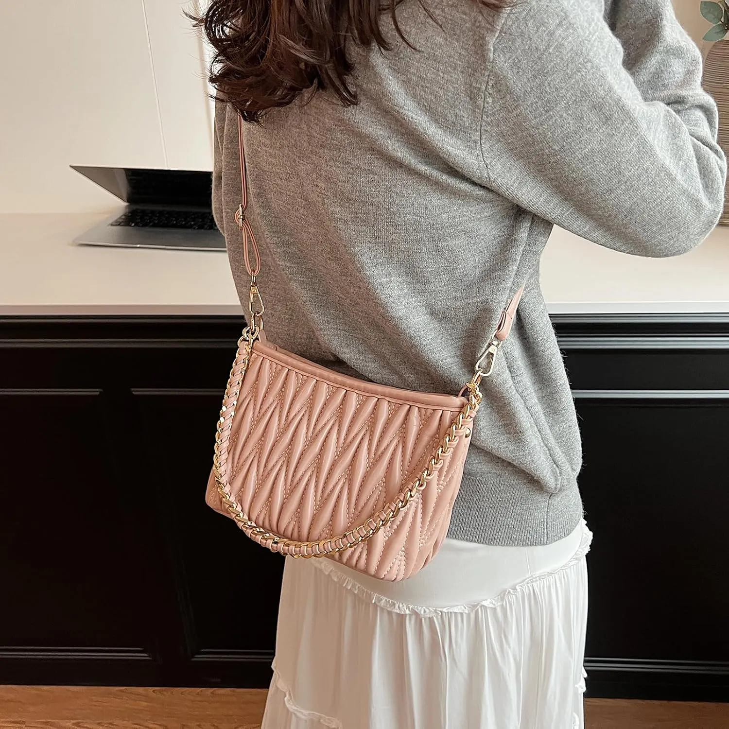 Women Hobo Handbag Quilted Crossbody Bags for Women Puffer Purse Clutch Purses Trendy Purses