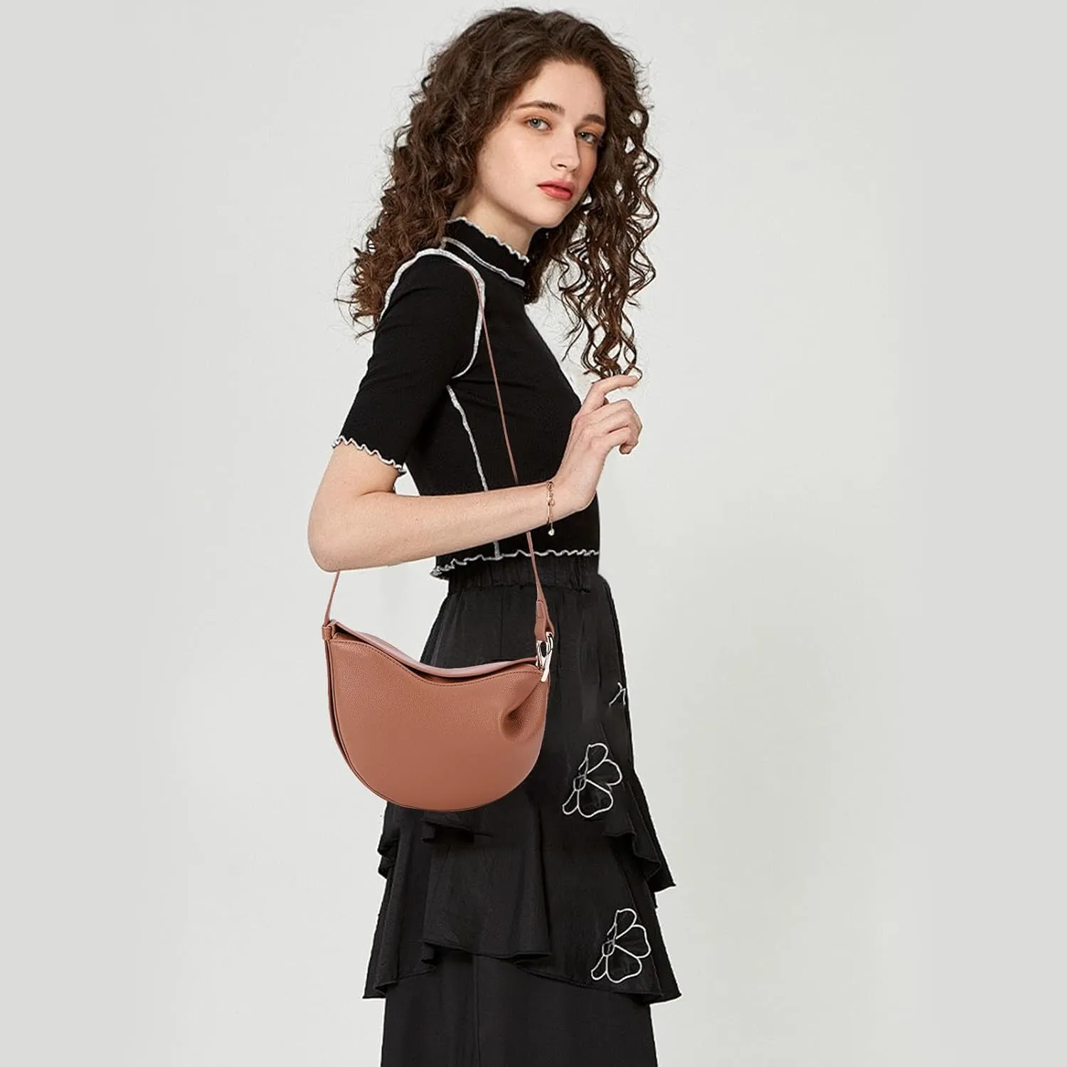 Women Leather Dumpling Bag PU Leather Shoulder Saddle Bag Solid Color Female Daily Commute Bag Adjustable Strap